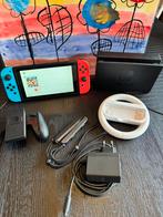 Nintendo Switch V2 Rood/Blauw - Garantie - Mario Kart 8, Spelcomputers en Games, Spelcomputers | Nintendo Switch, Ophalen, Zo goed als nieuw