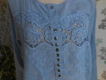 NEW COLLECTION blouse beschikbaar voor biedingen