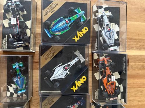 Modelauto’s en -helmen Formule1, Hobby en Vrije tijd, Modelauto's | 1:24, Zo goed als nieuw, Auto, Overige merken, Ophalen of Verzenden