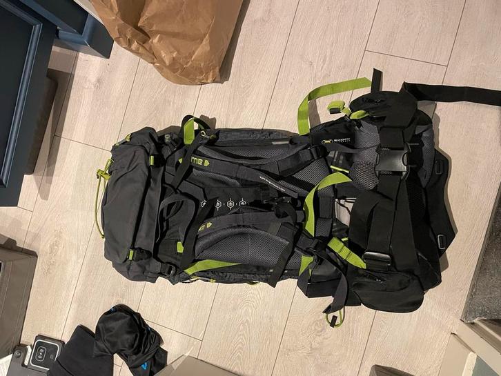 Quechua Forclaz Symbium Acces 70+10L Rugzak, Sport en Fitness, Bergsport en Wandelen, Zo goed als nieuw, Rugzak, Ophalen