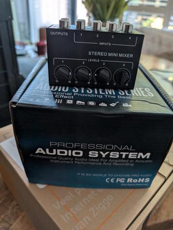4 Kanaals Stereo Audio Mixer beschikbaar voor biedingen