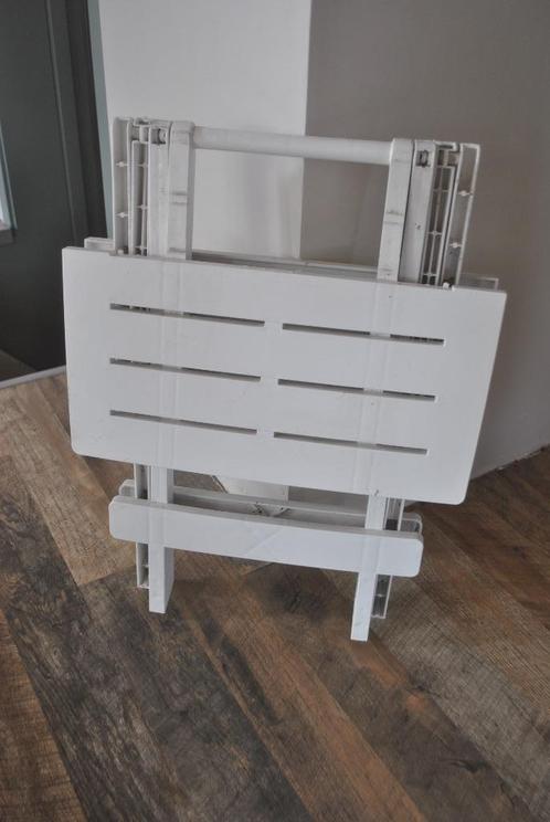 Klaptafeltje voor buiten, Tuin en Terras, Tuintafels, Gebruikt, Vierkant, Kunststof, Ophalen of Verzenden