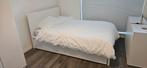 GRATIS Bedframe incl matras en lattenbodem [IKEA], Wit, Tweepersoons, Zo goed als nieuw, 200 cm