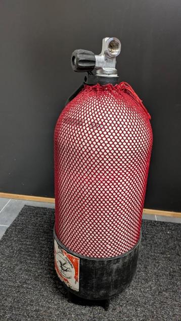 Duikfles 12l bommetje - NIEUWE KEURING  beschikbaar voor biedingen