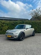Mini 1.6 Cooper 2007 Grijs, Auto's, Mini, Voorwielaandrijving, Stof, 4 cilinders, 4 stoelen