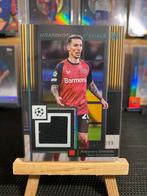 Grimaldo /199 Patch Bayer Leverkusen Topps Museum 2024-25, Verzamelen, Ophalen of Verzenden, Nieuw, Buitenlandse clubs, Spelerskaart