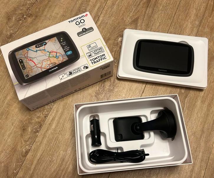 NIEUW TomTom GO navigatiesysteem Bluetooth, Fietsen en Brommers, Fietsaccessoires | Fietscomputers, Zo goed als nieuw, GPS, Ophalen of Verzenden