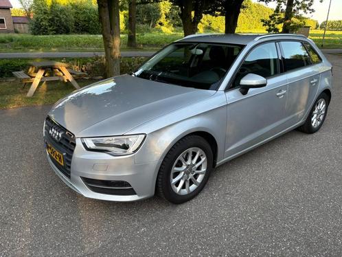 Audi A3 1.4 TFSI 90kW Sportback 2014 Grijs, Auto's, Audi, Particulier, A3, Airbags, Airconditioning, Bluetooth, Boordcomputer