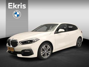 BMW 1 Serie 5-deurs 118i | LED | Navigatie | Sportstoelen |  beschikbaar voor biedingen