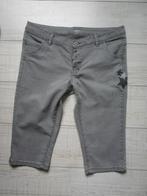 Capri broek  BOTTOM 1982  mt 42   grijs, BOTTOM 1982, Verzenden, Maat 42/44 (L), Zo goed als nieuw