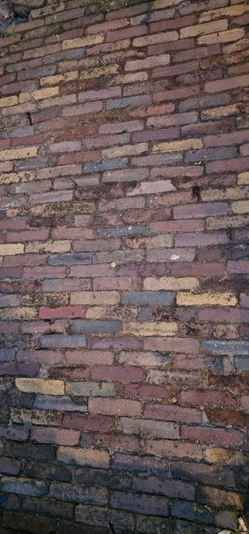 Ruim 42m2 bestating (of minder), gratis ophalen beschikbaar voor biedingen