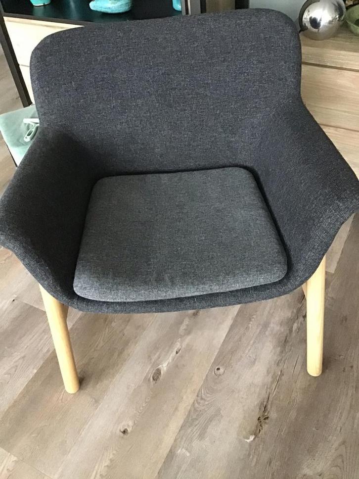 Fauteuil Vedbo ikea, Huis en Inrichting, Fauteuils, Zo goed als nieuw, 50 tot 75 cm, 75 tot 100 cm, Ophalen