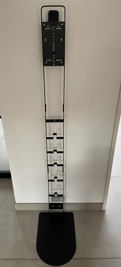 Vloerstandaard: Dyson Steelstofzuiger, Met Accessoirehouder, Witgoed en Apparatuur, Stofzuigers, Zo goed als nieuw, Stofzuiger