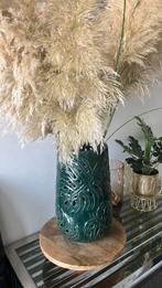 Trendy hoge vaas met pluimen, Huis en Inrichting, Woonaccessoires | Vazen, Ophalen, Overige kleuren, Aardewerk of Porselein, Zo goed als nieuw