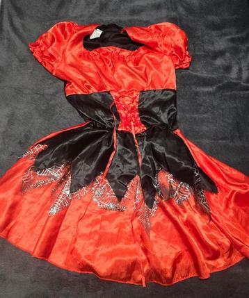 Halloween carnaval kostuum voor dames beschikbaar voor biedingen