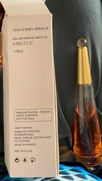 L'eau d'Issey Absolue EDP - Bijna Vol beschikbaar voor biedingen