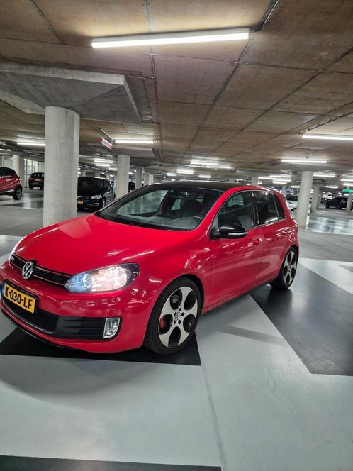 Volkswagen Golf 2.0 GTI DSG, Auto's, Volkswagen, Particulier, Golf, Benzine, D, Hatchback, Automaat, Geïmporteerd, Rood, Voorwielaandrijving