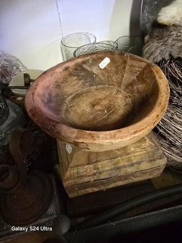 Oude Houten Nepalese Sschaal Hardhouten . beschikbaar voor biedingen