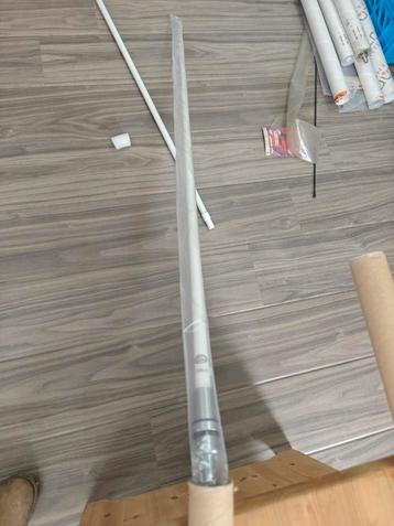 Shakespeare 1200 V CX4 VHF Antenne 3dB 1.2m

 beschikbaar voor biedingen