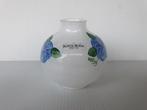 Kosta Boda Ken Done Collection BUD Vase Blue Flowers SIGNED, Ophalen of Verzenden
