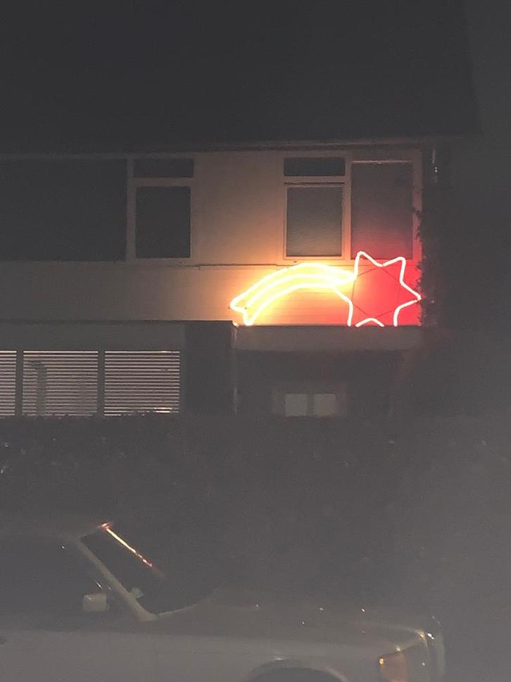 Kerstster verlicht XXL  vallende ster, Diversen, Kerst, Zo goed als nieuw, Ophalen