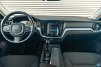 Volvo V60 D3 Momentum CruiseControl Navigatie 150pk, Auto's, Stof, Zwart, 4 cilinders, 23 km/l