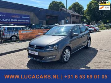 Volkswagen Polo 1.2 TSI Highline 2X SLEUTEL + AIRCO beschikbaar voor biedingen
