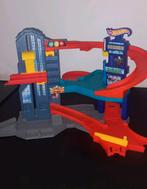 hotwheels garage met lift en tankstation, Racebaan, Ophalen of Verzenden, Zo goed als nieuw, Hot Wheels