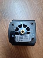 2 verschillende Brodit klemmen, Ophalen of Verzenden, Zo goed als nieuw