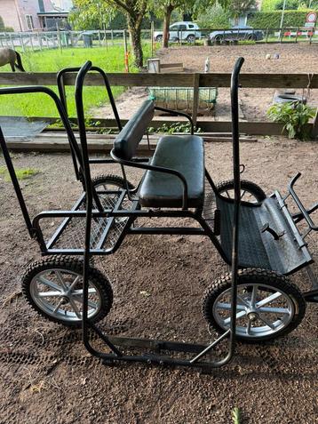 Traverse menwagen beschikbaar voor biedingen