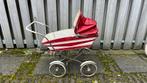 Antieke kinderwagen, Ophalen