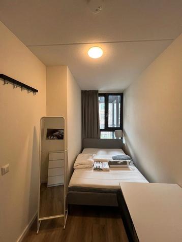Ikea Slattum bedframe + matras (VESTERÖY pocketvering)