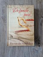 Ria van der Ven - Rijken - De familieband, Boeken, Streekboeken en Streekromans, Ophalen of Verzenden, Zo goed als nieuw, Ria van der Ven - Rijken