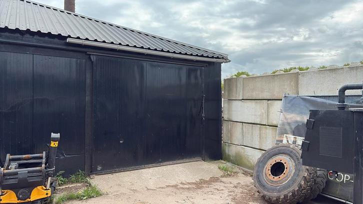 Te huur opslagruimte. 145m2, Zakelijke goederen, Kantoor en Winkelinrichting | Magazijn, Stelling en Opslag, Ophalen