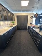 Showroom keuken voor maar €21.750,-, Huis en Inrichting, Keuken | Complete keukens, Ophalen, Overige materialen, Zwart, Overige typen