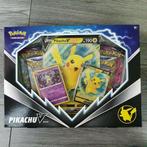 pokemon pikachu v box, ongeopend, Foil, Ophalen of Verzenden, Zo goed als nieuw, Boosterbox