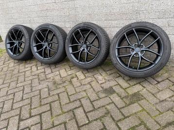 18 inch. Tesla Model 3 winterset+TPMS beschikbaar voor biedingen