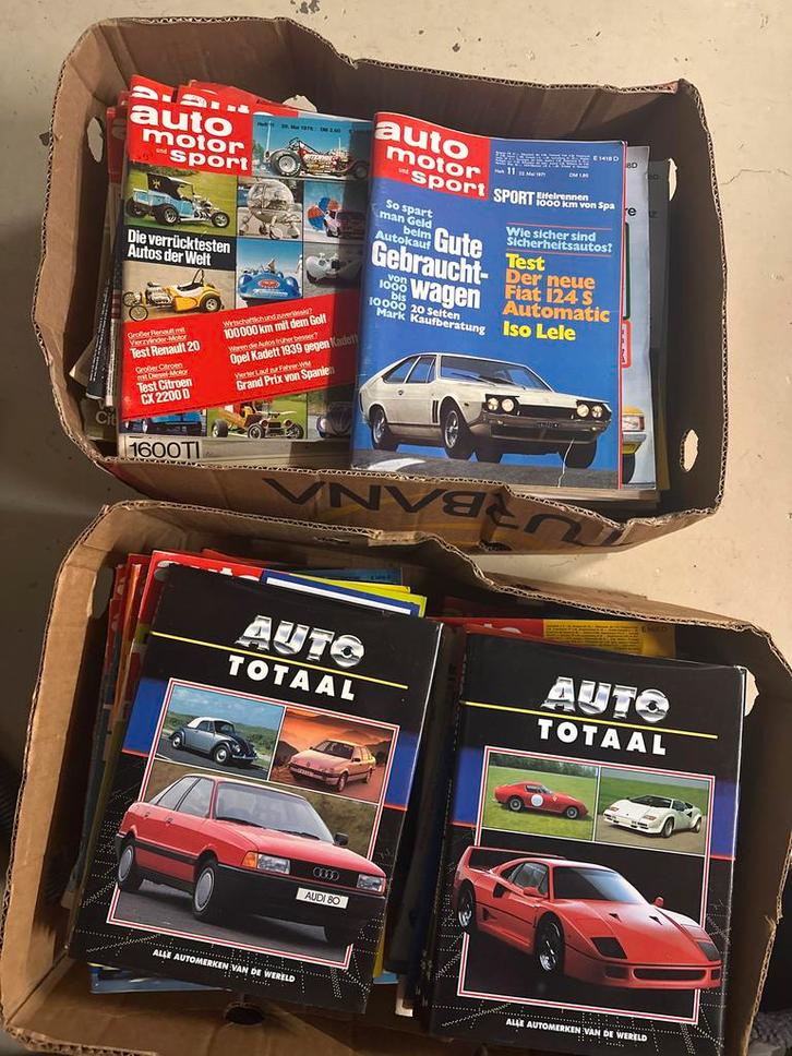 Collectie Auto Tijdschriften - Auto Motor Sport & Auto Totaa, Boeken, Auto's | Boeken, Gelezen, Algemeen, Ophalen