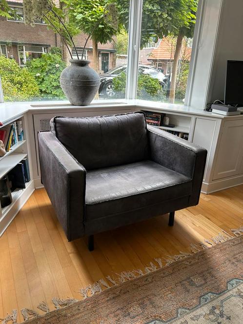 Loveseat grijsbruin, Huis en Inrichting, Fauteuils, Gebruikt, Leer, 100 tot 125 cm, 75 tot 100 cm, Ophalen