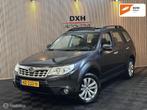 Subaru Forester 2.0 Premium Plus AUT PANO XENON LEDER TREKHK, Auto's, Subaru, Automaat, Euro 5, 15 km/l, Zwart