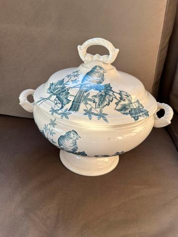 Fauvette BFK 1870 antieke terrine met vogels in petrol beschikbaar voor biedingen