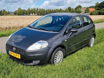 Fiat Grande Punto 1.2 Active // Bouwjaar 2010 // Nieuwe APK  beschikbaar voor biedingen