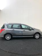 Peugeot 308 SW  NAP 7p Trekhaak + Onderhoudsboekje, Voorwielaandrijving, 4 cilinders, 7 stoelen, 1415 kg