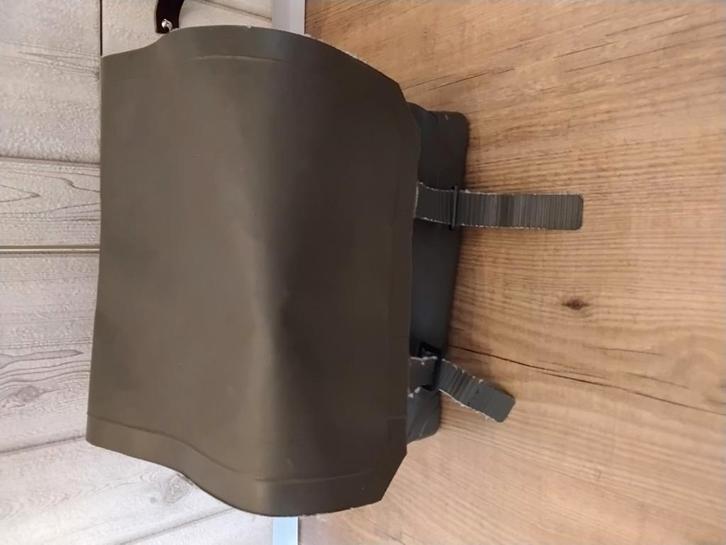 Div. Militairia Kleding en div. andere leger atributen., Verzamelen, Militaria | Algemeen, Landmacht, Kleding of Schoenen, Nederland