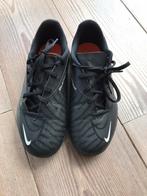 Nike voetbalschoenen maat 37,5, Sport en Fitness, Voetbal, Schoenen, Ophalen of Verzenden, Zo goed als nieuw