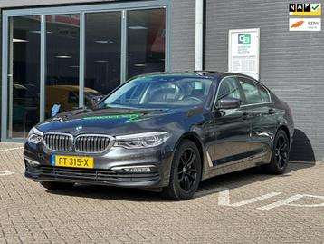 BMW 5-serie 530i xDrive High Executive/1STE EIG/PANO-DAK/CAM beschikbaar voor biedingen