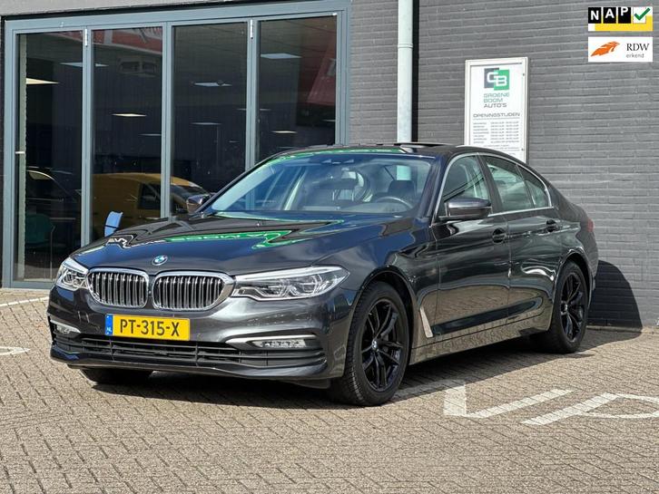 BMW 5-serie 530i xDrive High Executive/1STE EIG/PANO-DAK/CAM, Auto's, BMW, Bedrijf, Te koop, 5-Serie, 4x4, ABS, Adaptive Cruise Control
