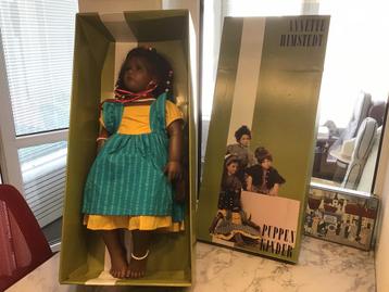 Annette Himstedt pop AYOKA. In nieuwstaat en originele doos beschikbaar voor biedingen