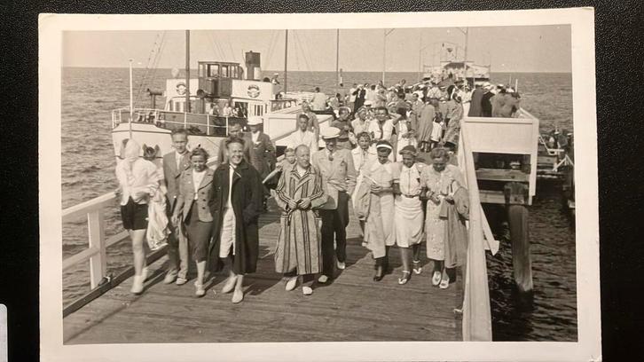 Waar ?  welke Pier? Oostzeebadplaats ?   Rügen?, Verzamelen, Ansichtkaarten | Buitenland, Ophalen of Verzenden