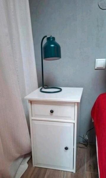Nachtkastje / kleine kast Ikea hemnes beschikbaar voor biedingen